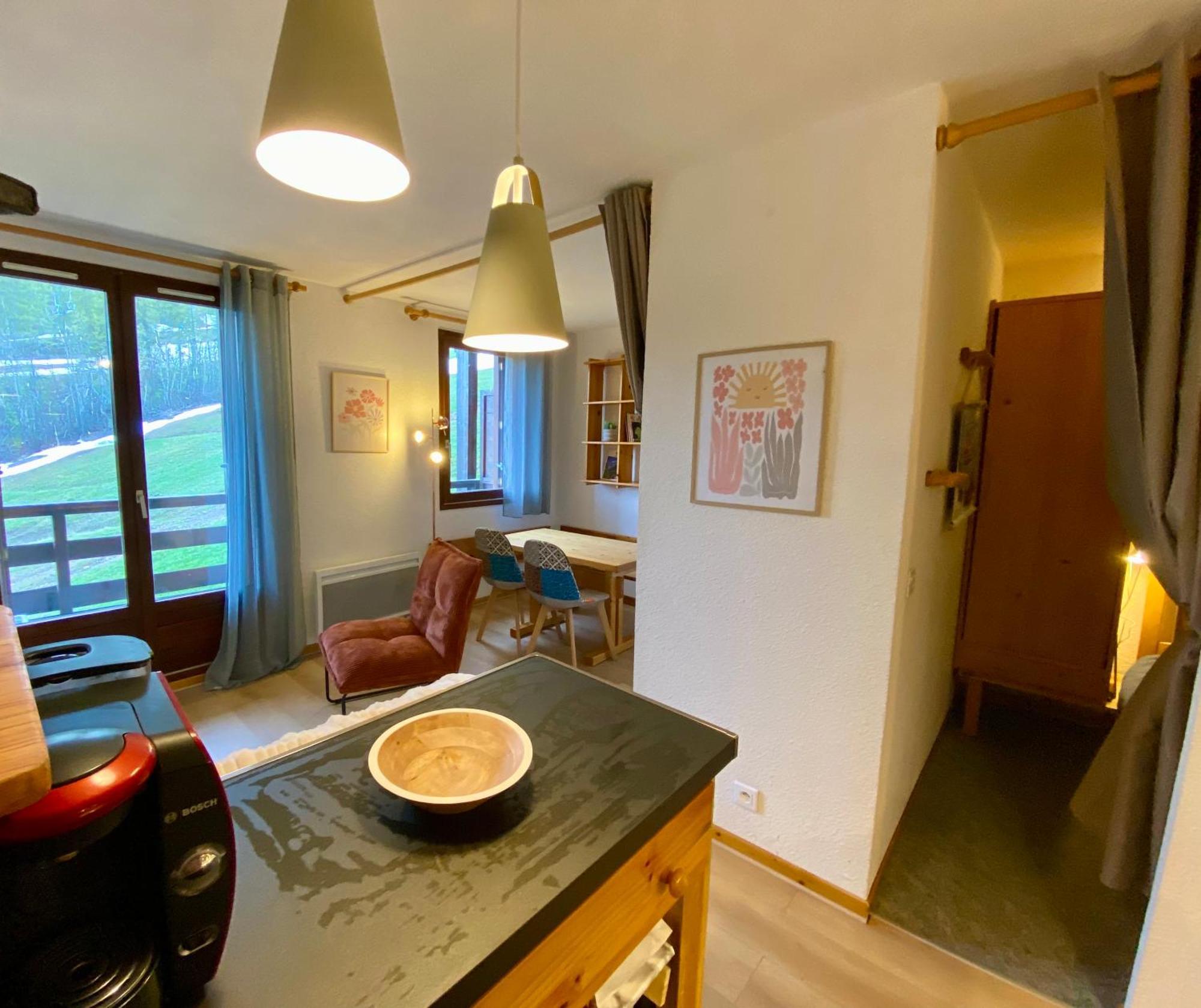 Appartement Au Pied Des Pistes Puy-Saint-Vincent Exterior foto
